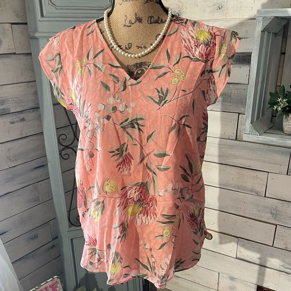 Loft blouse 👚